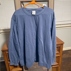 Nike Women’s Blue Crew Neck Nike yoga therma-fit crewneck